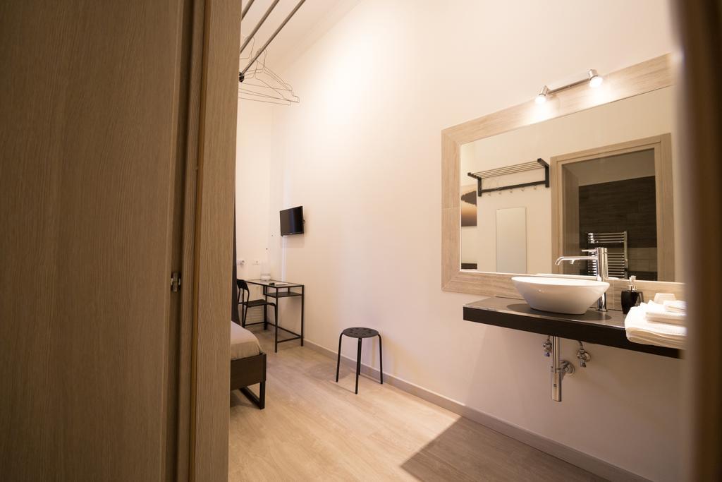 Romano Rooms Catania Esterno foto